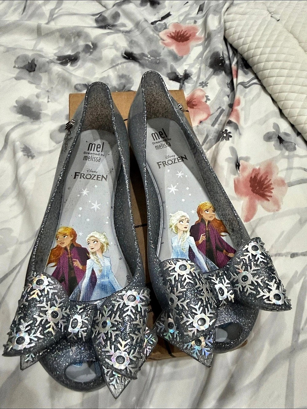 Melissa Mini Melissa Ultragirl Frozen Glitter Bow Heels Gray & Multicolor US 13